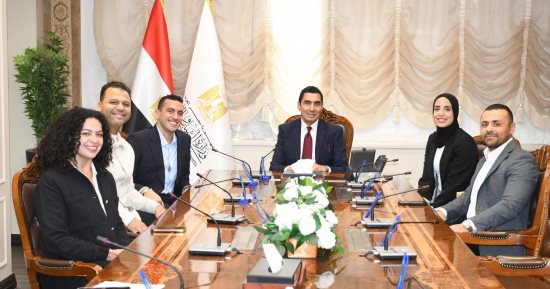 وزير الشباب والرياضة يلتقي لجنة اللاعبين باللجنة الأولمبية المصرية