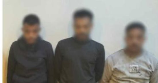 بسبب خناقة جيرة.. سقوط 3 أشخاص روعوا المواطنين وحطموا دراجة نارية  