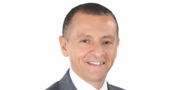 محافظ أسوان يناشد المواطنين بسرعة تقنين أراضى وضع اليد