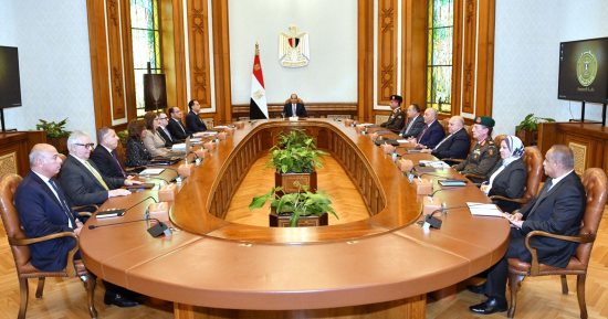 الرئيس السيسى يؤكد أهمية الاستثمار فى رأس المال البشرى عبر التدريب والتطوير