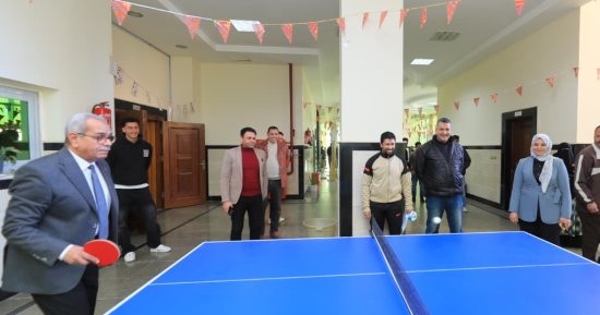 رئيس جامعة كفر الشيخ يفتتح مهرجان الأنشطة الطلابية الرمضانية