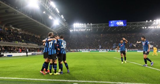 أتالانتا ضد دورتموند.. أسود فيستفاليا يودع دوري أبطال أوروبا برباعية مذلة