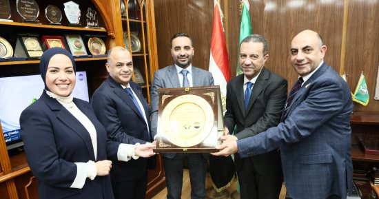 محافظ المنوفية يؤكد أهمية تضافر الجهود لدفع عجلة التنمية