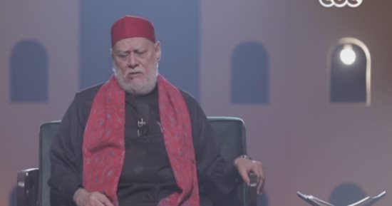 علي جمعة بنور الدين والشباب: عرض الحياة الخاصة على السوشيال ميديا لا يصنع قدوة