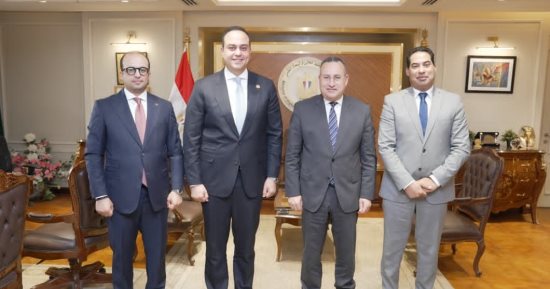 وزير التعليم العالى: المستشفيات الجامعية جزء من منظومة التأمين الصحى الشامل
