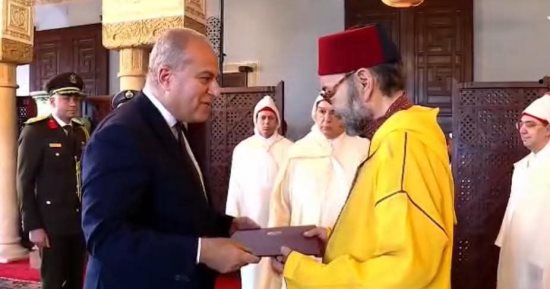 السفير المصرى بالرباط يقدم أوراق اعتماده للملك محمد السادس