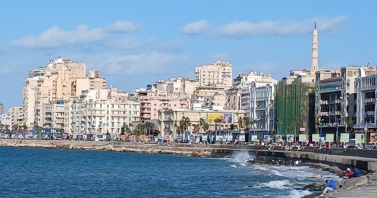 طقس مشمس نهارا شديد للبرودة ليلا بالإسكندرية.. مباشر