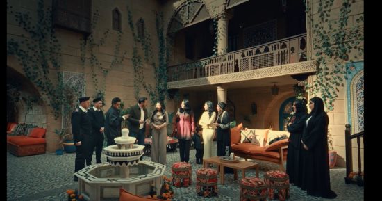 مسلسل درش الحلقة 10.. لقاء الخميسى تهجم على بيت سهر الصايغ برفقة الشرطة