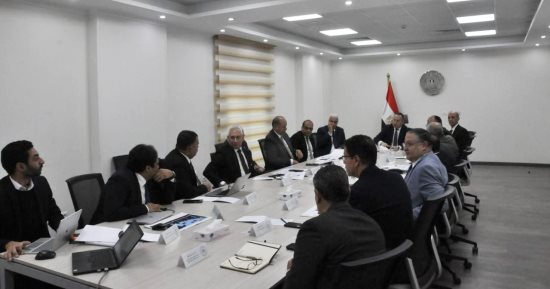 وزير التعليم العالي يجتمع بعدد من رؤساء الجامعات الأهلية لمتابعة انتظام الدراسة