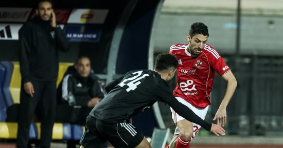 75 دقيقة.. الأهلي 0-1 زد.. الأحمر يواصل البحث عن هدف التعادل بلا فائدة.. صور