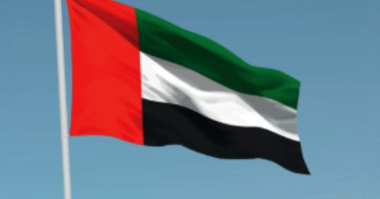 وزارة الداخلية الإماراتية: تهديد صاروخي محتمل وعلى الجميع الاحتماء بمبان آمنة