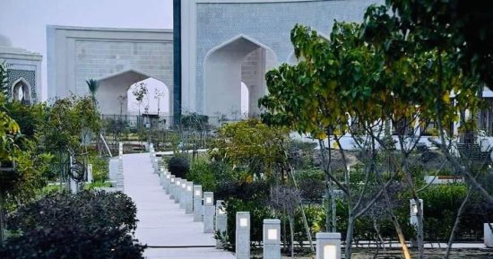 وزيرة الإسكان تتابع سير العمل بالحدائق المركزية والحي السكني الخامس بالعاصمة الجديدة