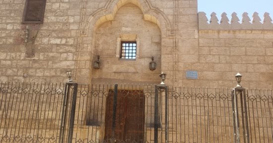 رمضان في حضرة التاريخ بسوهاج.. المساجد الأثرية قبلة المصلين.. جامع العارف بالله يجمع الروح والزمان.. المسجد الصيني بجرجا من العصر العثماني.. و«الأمير حسن» بأخميم تحفة معمارية فريدة.. صور