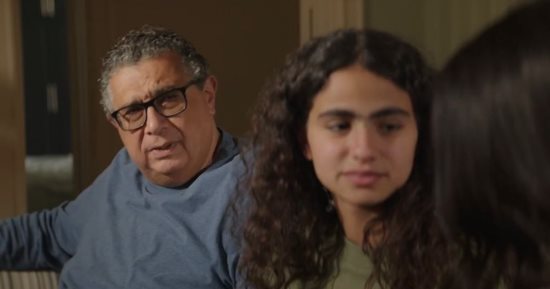 مسلسل كان يا ما كان.. 7 نصائح لدعم طفلك نفسيًا بعد الخلافات الأسرية
