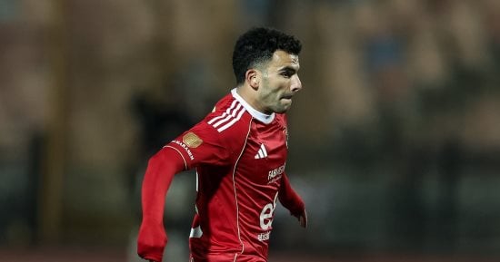 جهاز الأهلى يدرس استبعاد زيزو من التشكيل أمام الزمالك