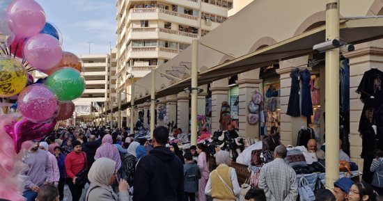بعد 3 أشهر من الافتتاح.. "اليوم السابع" يرصد نجاح تجربة تطوير العتبة.. إنهاء عشوائية 473 بائعًا..تعميم النموذج في 5 شوارع جديدة.. حل أزمة إغلاق 3 شوارع حيوية.. وآراء الباعة في المنظومة الجديدة.. صور