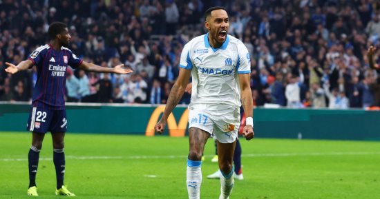 أوباميانج يقود مارسيليا لفوز مثير ضد ليون فى الدورى الفرنسى