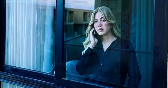 مسلسل توابع الحلقة 13.. شهيرة تحاول الوصول لابنتها وترفض الرد عليها