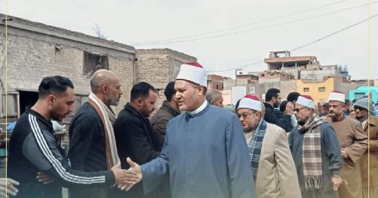 أوقاف الدقهلية تشارك فى صلاة الجنازة على أمام مسجد توفي أثناء صلاة التراويح 
