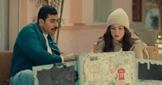 مسلسل فخر الدلتا الحلقة 15.. فخر يطلب مساعدة تارا لإخراج أول إعلان وتظهر إعجابها به