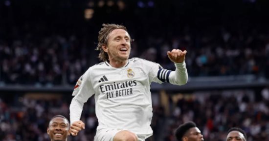 مدفع الإفطار.. مودريتش يُطلق قذيفة تمزق شباك جيرونا 