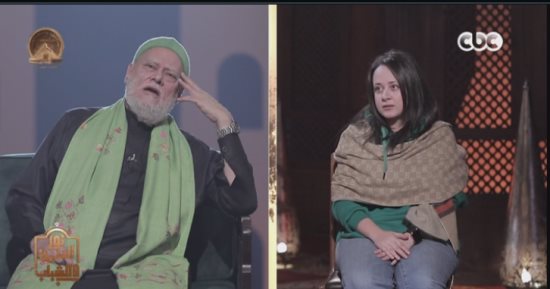 فتاة: لما بقارن حياتى بحياة المؤثرين على السوشيال ميديا حلال ولا حرام؟.. على جمعة يجيب