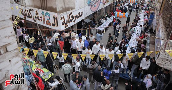 تليفزيون اليوم السابع يرصد أجمل 5 فيديوهات من إفطار المطرية.. صور 