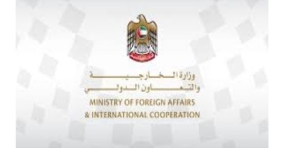 وزير الخارجية الإماراتى يبحث هاتفيا مع نظيرته الكندية العلاقات الثنائية