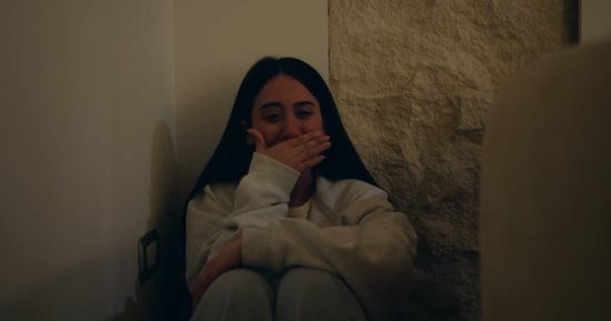 الحلقة 17 من مسلسل فخر الدلتا.. فرحة على السطح تنتهي بصدمة خديجة من كذب آسر
