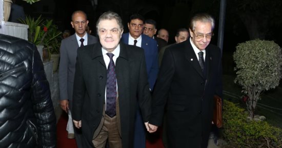 وصول السيد البدوي ومحافظى البحر الأحمر والقليوبية الأسبقين الأمسية الرمضانية بمقر الوفد