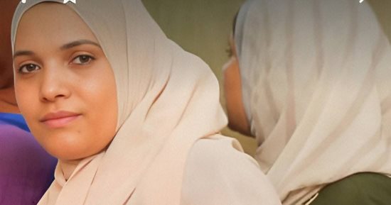 تفاصيل أولى جلسات محاكمة المتهم بقتل زوجته بكفر السنابسة فى المنوفية.. محامى المتهم يطالب بعرضه على الطب النفسى لبيان حالته.. ودفاع المجنى عليها يطالب بتوقيع الإعدام شنقا.. والمتهم: قتلتها لأنها كانت بتشتمنى