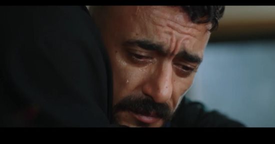 اعرف مواعيد عرض وإعادة مسلسل على كلاى الحلقة 22 والقنوات الناقلة