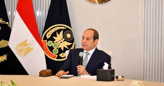 الرئيس السيسى يؤكد أهمية وحدة الشعب وضرورة حسن تعامل الشرطة مع المواطنين