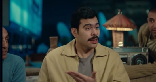 مسلسل فخر الدلتا الحلقة 21.. سعادة فخر دفعته لمحاولة القفز من على سطح العمارة