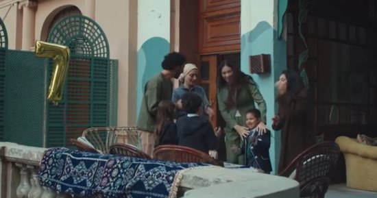 اعرف مواعيد عرض وإعادة مسلسل أب ولكن الحلقة 8
