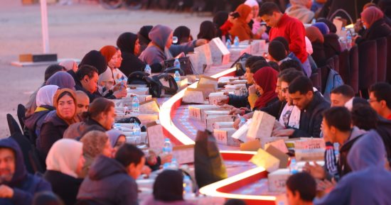 وزارة التضامن تدخل موسوعة جينيس لتقديم أكبر عدد وجبات إفطار خلال ساعة واحدة
