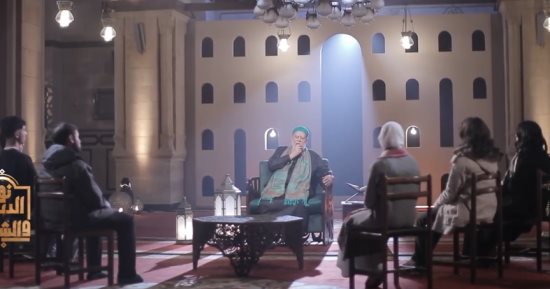 ربنا يهديك كما هدانى.. نصيحة على جمعة للشباب لمواجهة السخرية من العبادات بتواضع