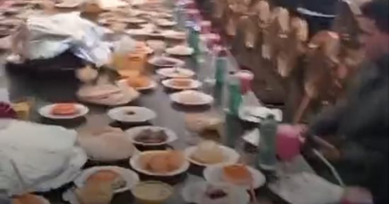 في قرية فاطمة تعلبة بكفر الشيخ... اكبر افطار جماعي  