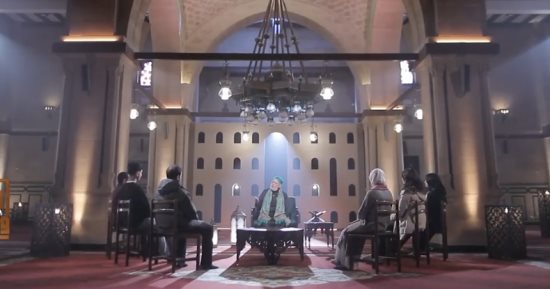 من قارون لعاد.. على جمعة يستعرض تاريخ "الطغيان المادى" ويحذر من فتنة الثراء