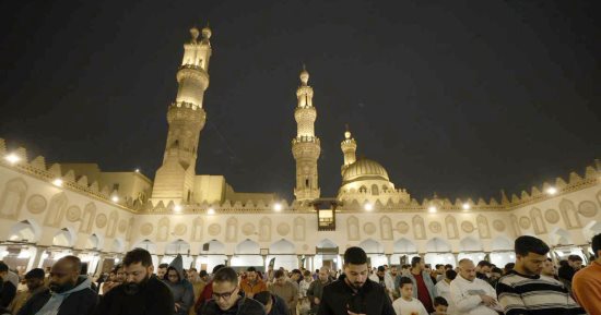خلال الليلة الرابعة والعشرين من شهر رمضان.. الجامع الأزهر يحتضن التراويح بروايات القرّاء الأربعة
