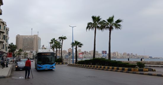 الأرصاد تحذر: غطاء سحابي وأمطار غزيرة ورعدية بهذه المناطق