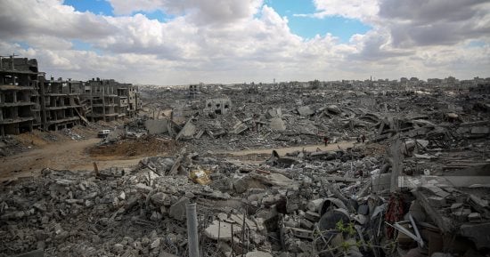 إصابة طفل فلسطينى بنيران طائرة مسيرة إسرائيلية وسط قطاع غزة