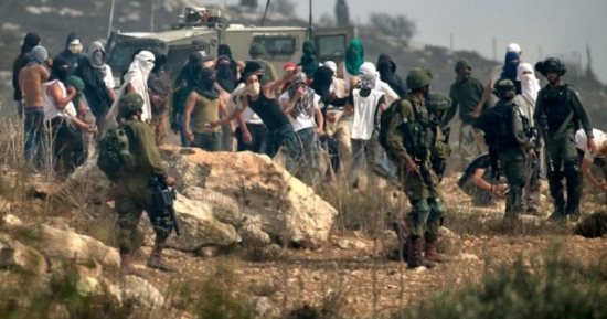 مستوطنون يقتحمون الموقع الأثرى فى بلدة سبسطية شمال غرب نابلس