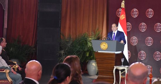 الرئيس السيسى: لا أحد يملك القدرة على درء الحرب وستطال الجميع بلا استثناء.. صور 