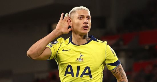 ريتشارليسون نجم توتنهام يقتحم قائمة أساطير البرازيل في الدوري الإنجليزي