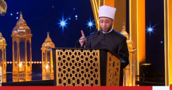 وزير الأوقاف: «دولة التلاوة» حقق 3.7 مليار مشاهدة.. وإطلاق الموسم الثاني بعد شهر رمضان المبارك.. أسامة الأزهرى يهنئ الرئيس السيسي والشعب المصري بليلة القدر.. و 14 ألف متسابق شاركوا في تصفيات البرنامج