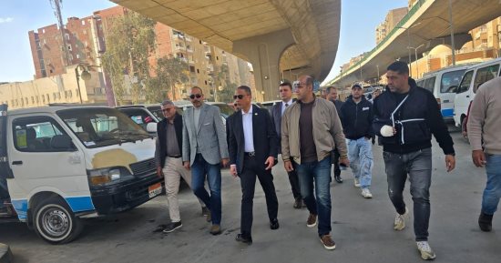 محافظ الجيزة: لا تهاون مع السائقين غير الملتزمين بالتعريفة المقررة