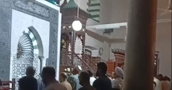 اللهم إنك عفو كريم تحب العفو فاعف عنا.. صلاة التهجد من كوم أمبو
