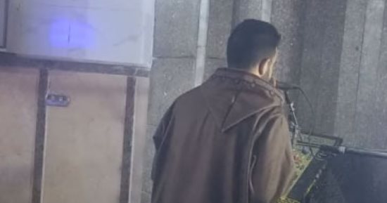 صلاة التهجد ودعاء القنوت في ليلة ال27 بمساجد كفر الشيخ... فيديو