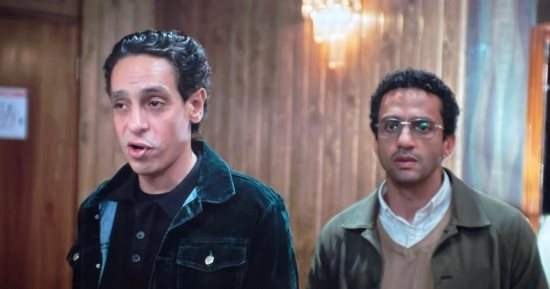مسلسل عرض وطلب الحلقة 13.. ثابت يطلب من كابونجا مساعدته حتى يصل للصحفى